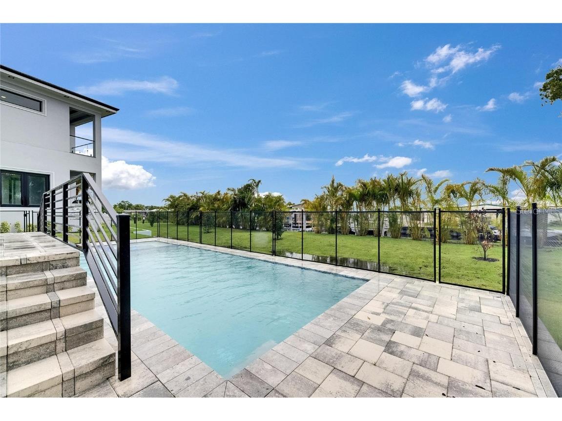 6528 Simone Shores Circle Apollo Beach FL 33572 - ST. CRUEX CANAL TB8392991 image86