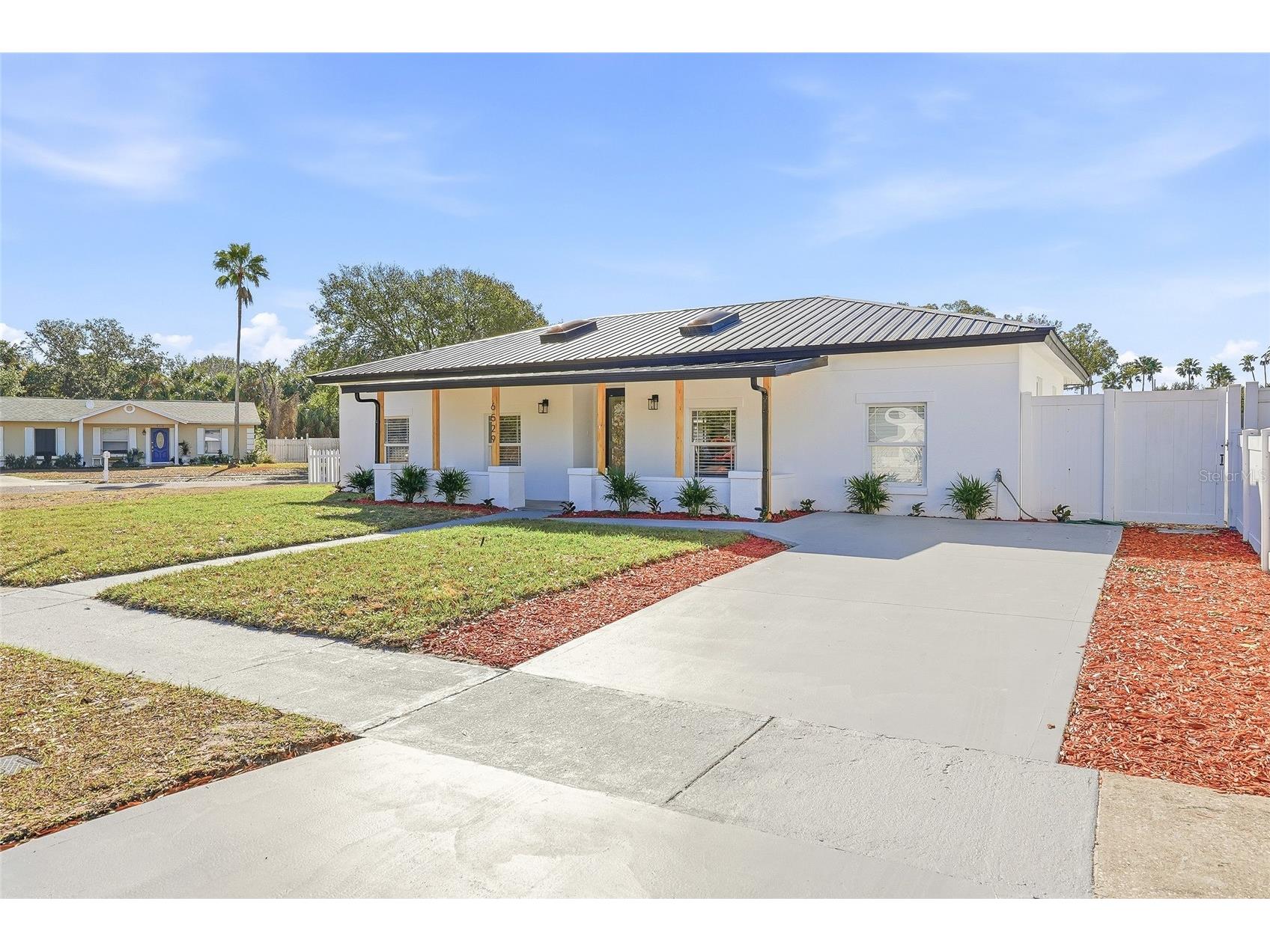 6529 S West Shore Circle Tampa FL 33616 TB8471496 image1