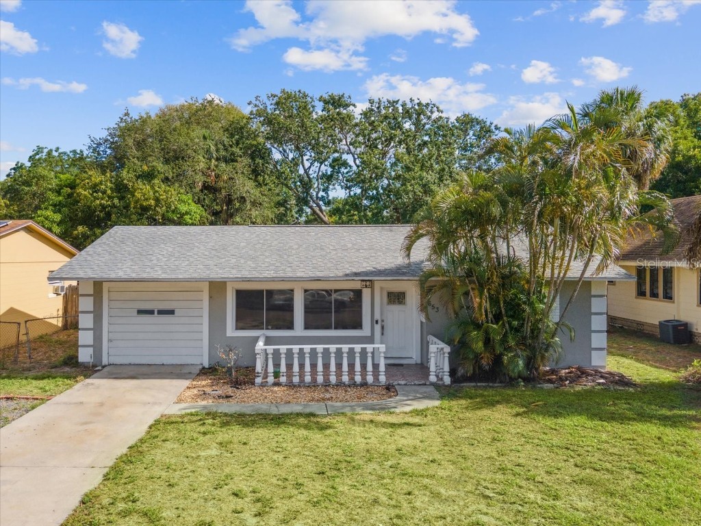 653 37th Avenue S Saint Petersburg FL 33705 U8201977 image1