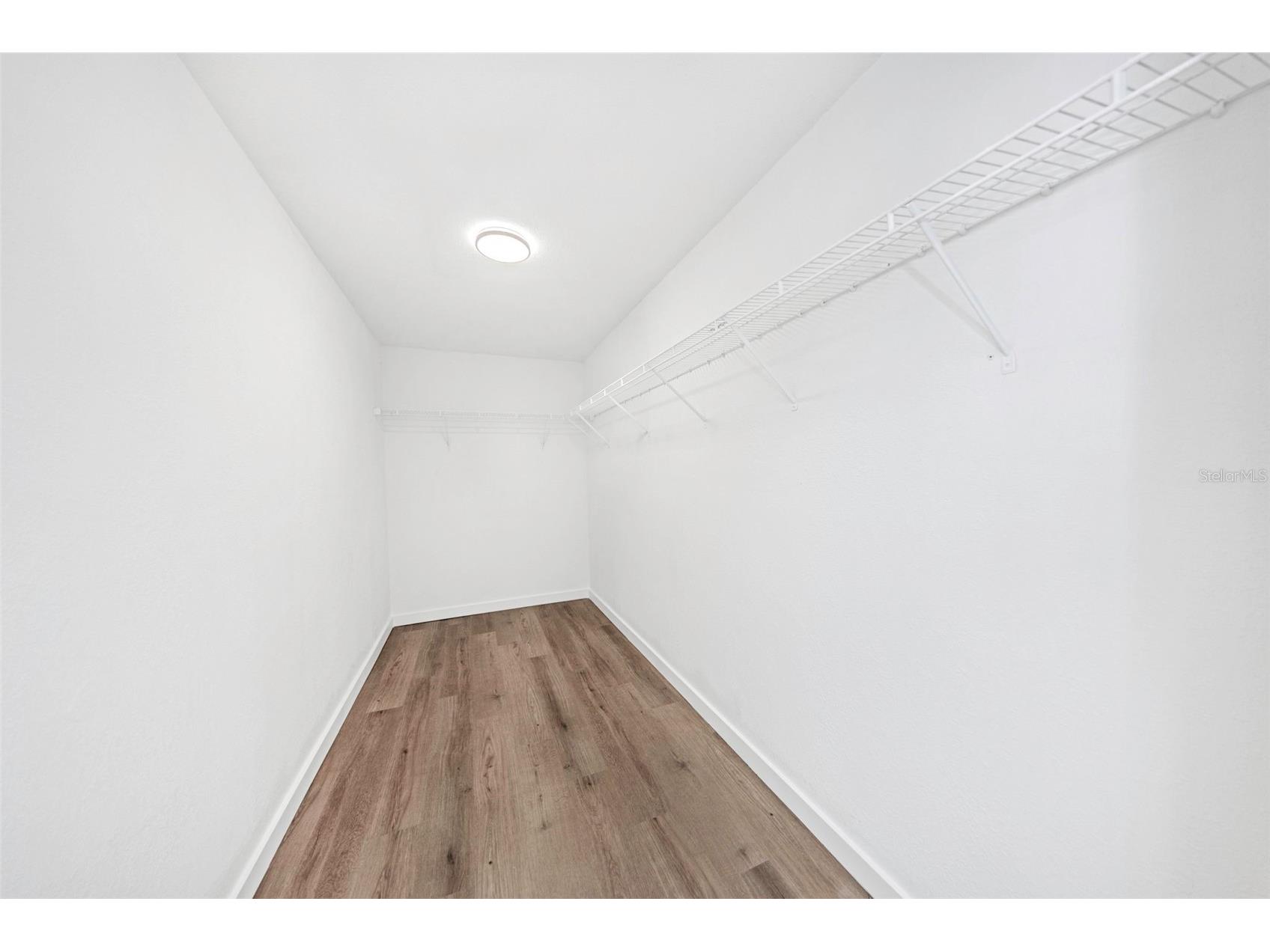 653 64th Avenue S Saint Petersburg FL 33705 TB8498543 image26