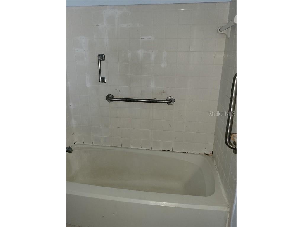 653 Atlas Avenue NE Palm Bay FL 32905 O6367572 image11