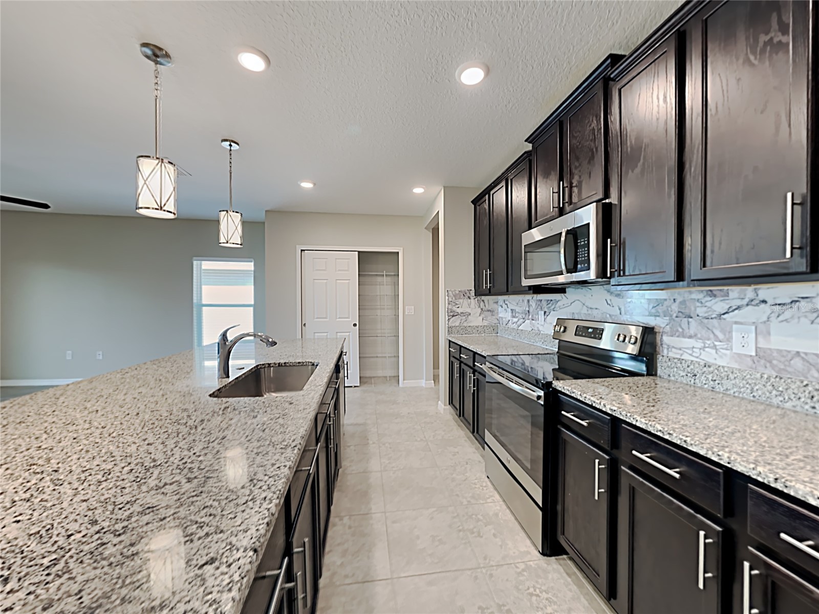 653 Campo Lane Davenport FL 33837 C7524035 image6