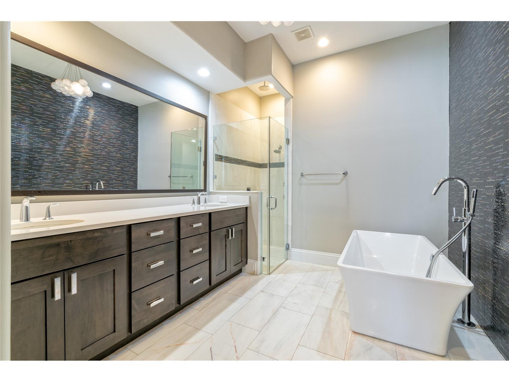 653 E Jackson Street Orlando FL 32801 O6422292 image23