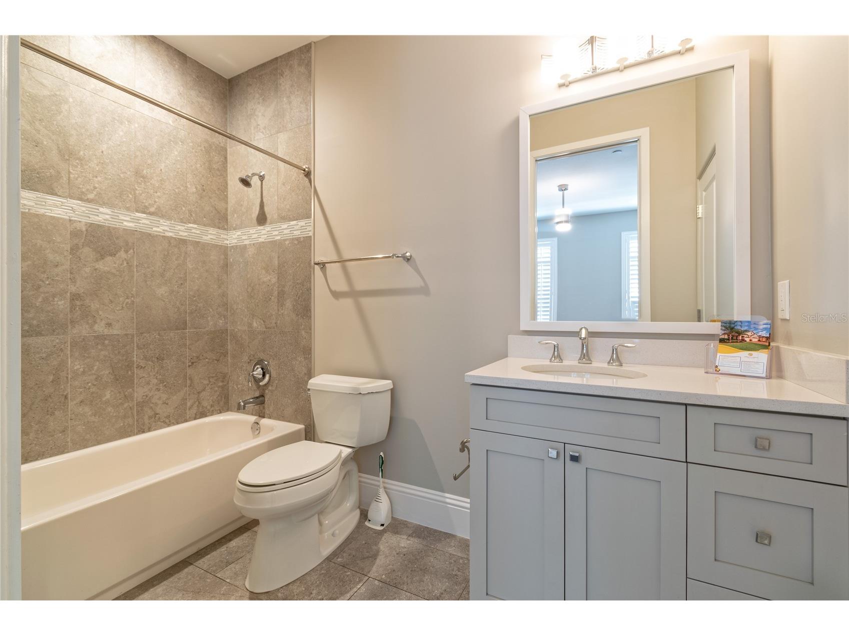 653 E Jackson Street Orlando FL 32801 O6422292 image8