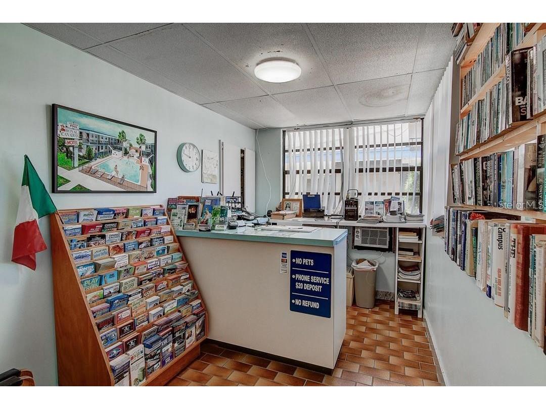 653 Mandalay Avenue Clearwater FL 33767 U8215120 image2