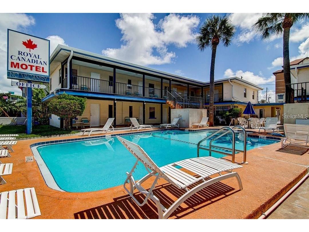 653 Mandalay Avenue Clearwater FL 33767 U8215120 image5