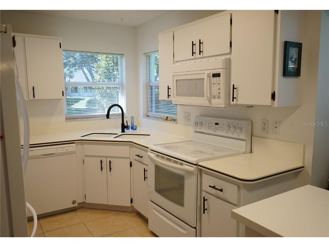 653 Mcdaniel Street #178 Sun City Center FL 33573 TB8436473 image14