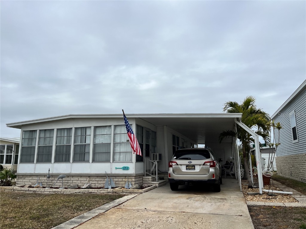 653 Mount Lancaster Avenue NE #638 Saint Petersburg FL 33702 TB8346026 image1