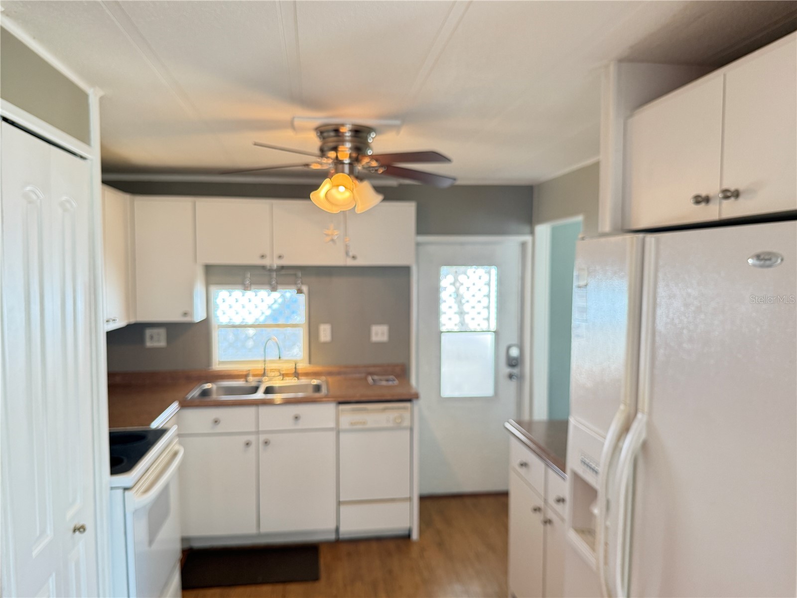 653 Mount Lancaster Avenue NE #638 Saint Petersburg FL 33702 - TAMPA BAY TB8460629 image5