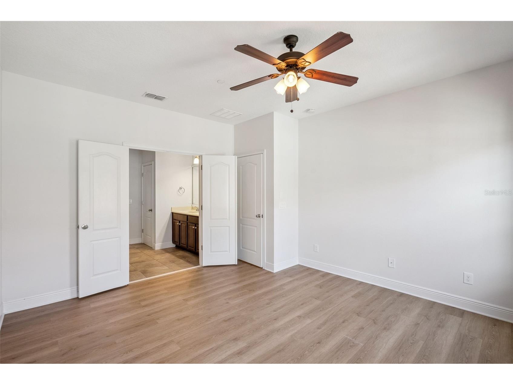 653 Pavia Loop Lake Mary FL 32746 O6384797 image22