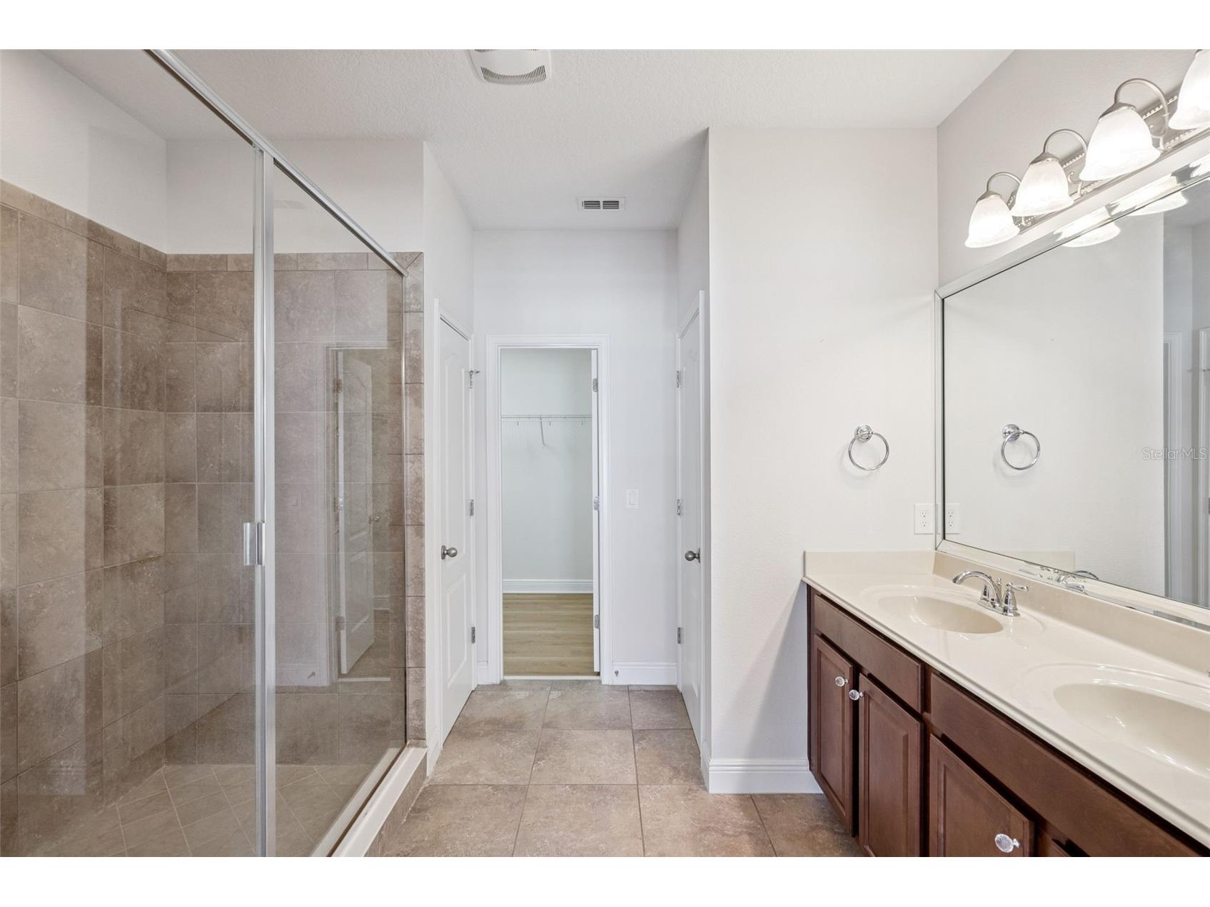 653 Pavia Loop Lake Mary FL 32746 O6384797 image23