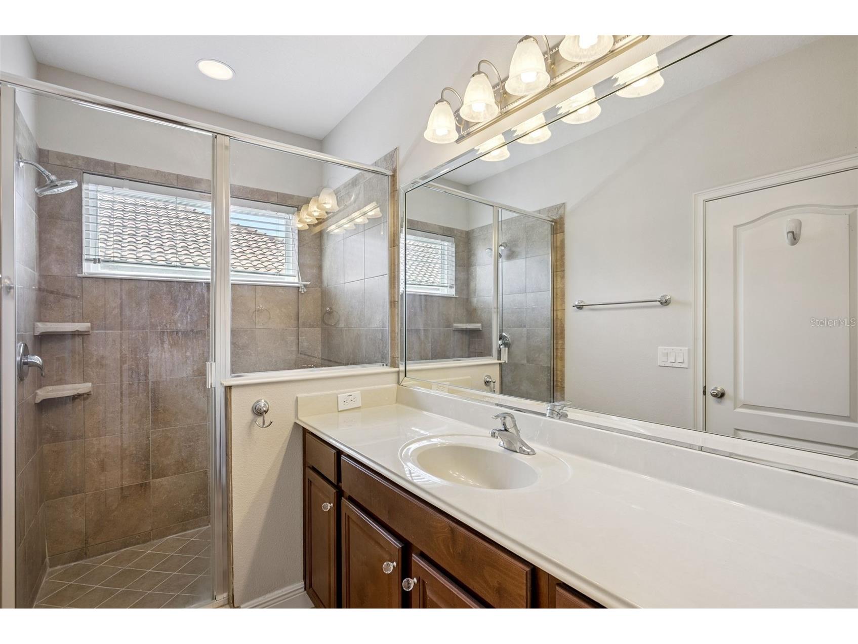 653 Pavia Loop Lake Mary FL 32746 O6384797 image25