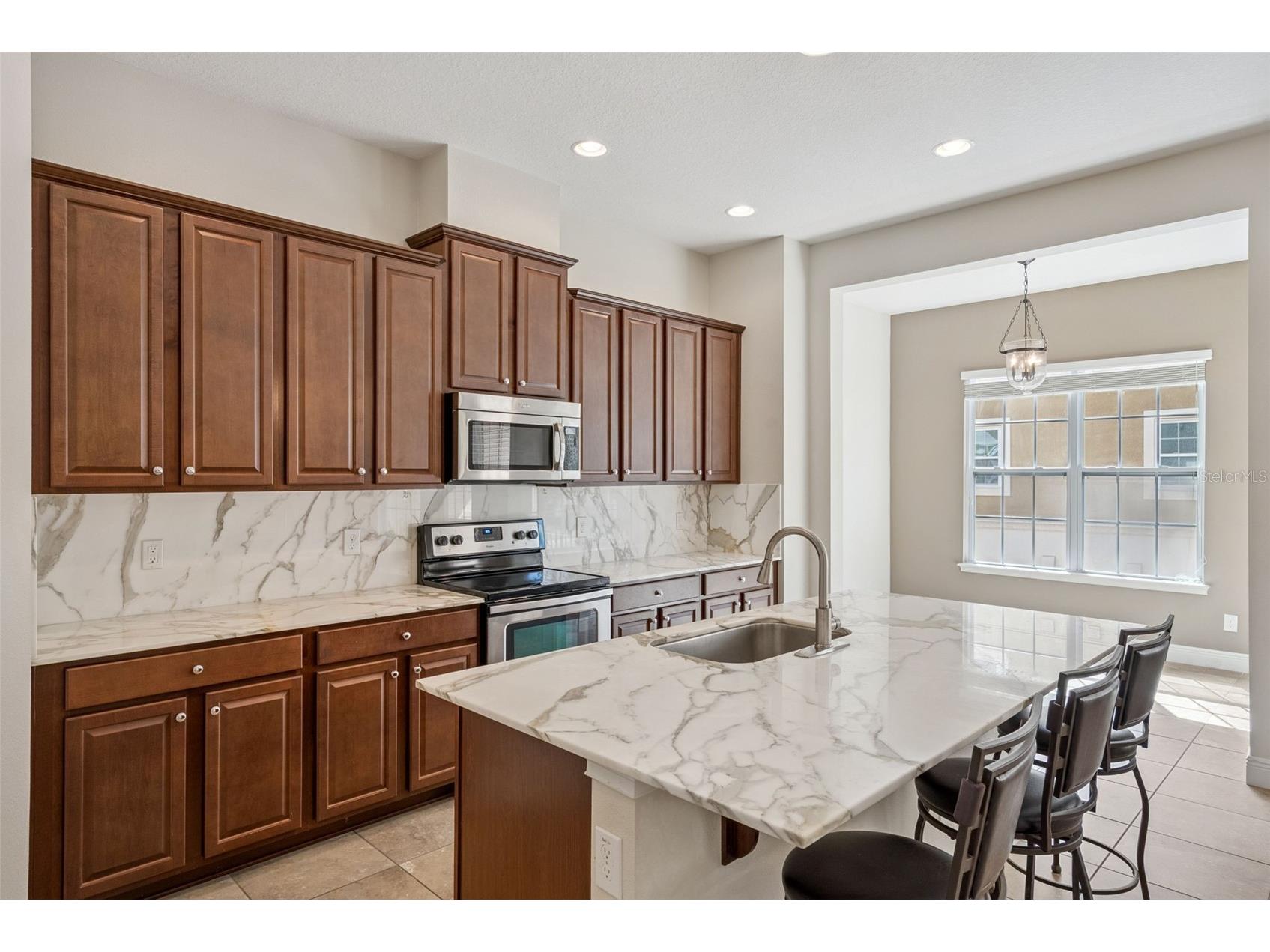 653 Pavia Loop Lake Mary FL 32746 O6384797 image3