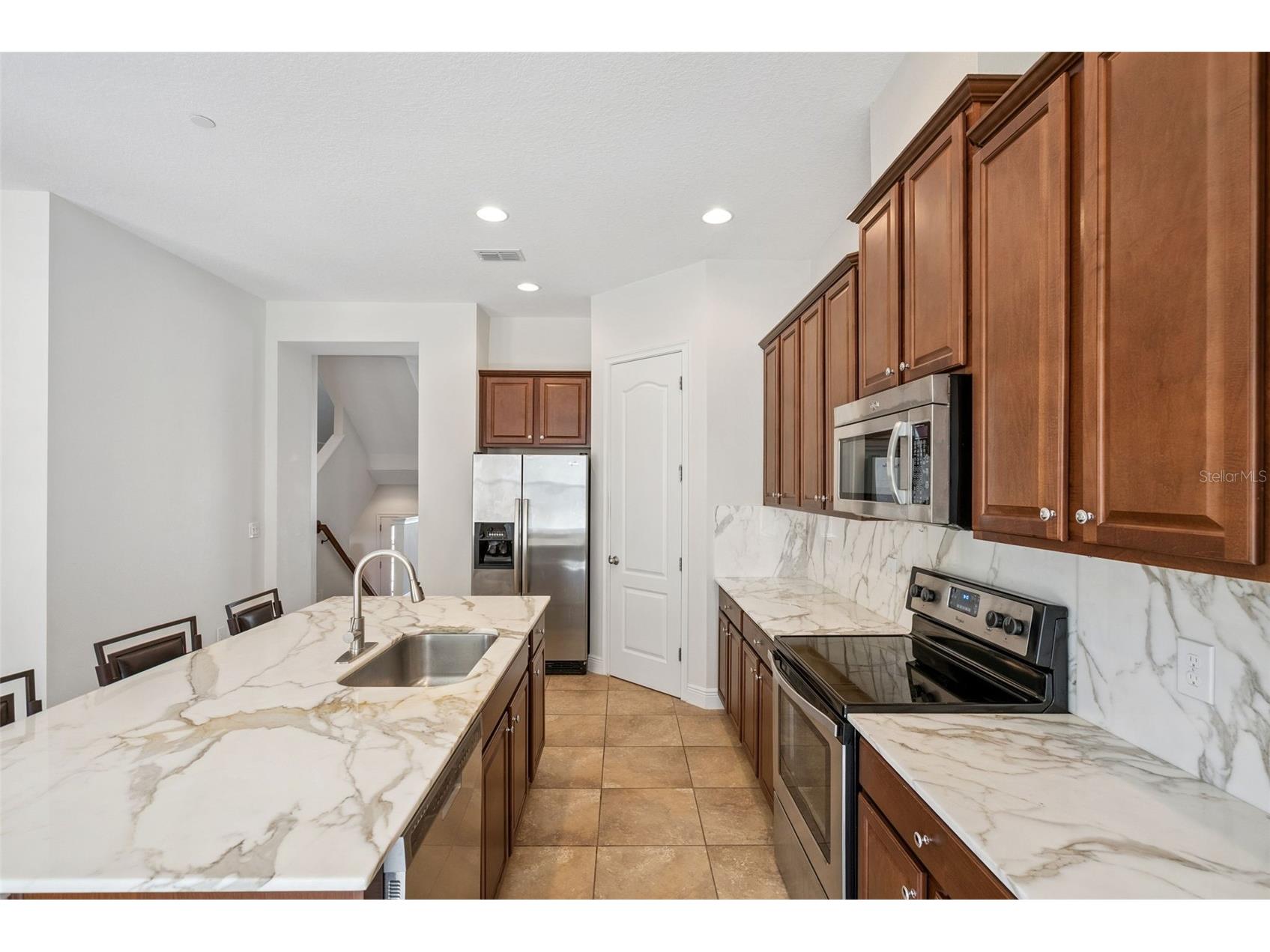 653 Pavia Loop Lake Mary FL 32746 O6384797 image5