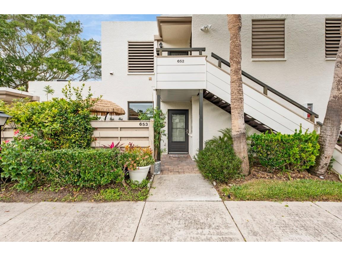 653 Woodlawn Drive #653D Bradenton FL 34210 A4597867 image1