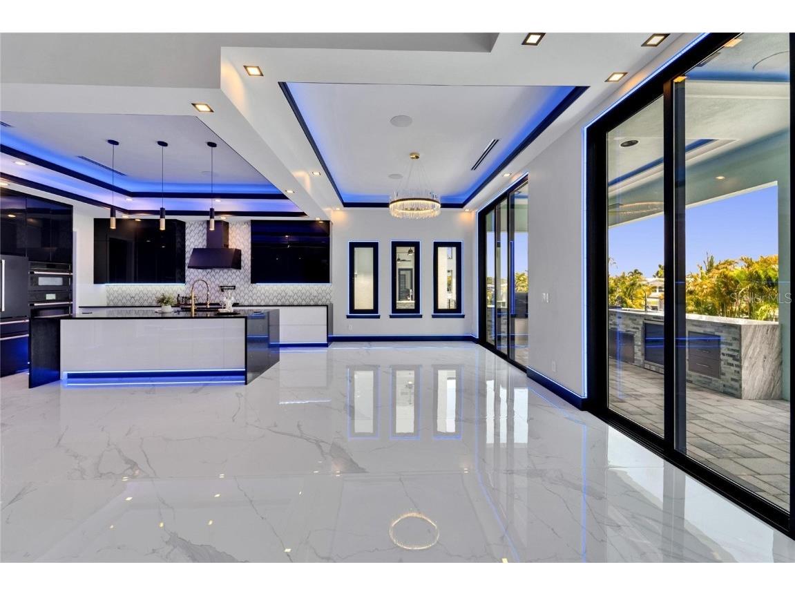 6530 Simone Shores Circle Apollo Beach FL 33572 - ST. CRUEX CANAL TB8390462 image19