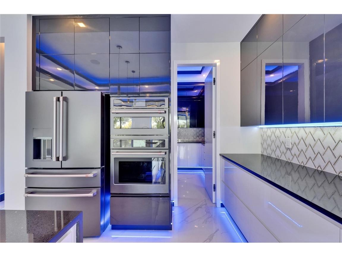 6530 Simone Shores Circle Apollo Beach FL 33572 - ST. CRUEX CANAL TB8390462 image26