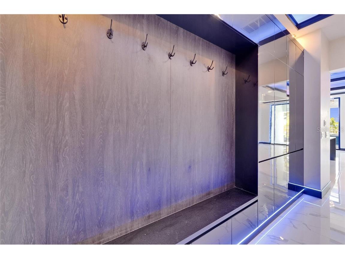 6530 Simone Shores Circle Apollo Beach FL 33572 - ST. CRUEX CANAL TB8390462 image30