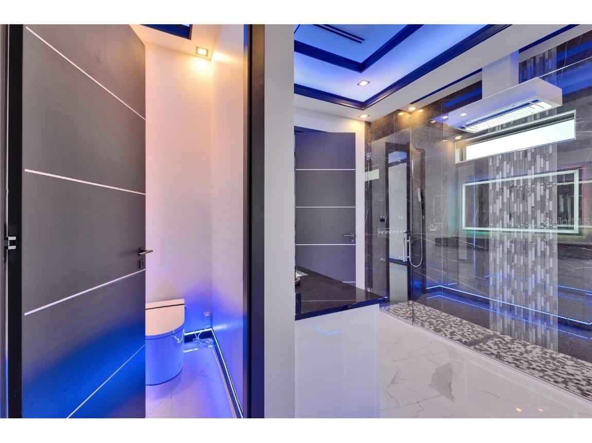 6530 Simone Shores Circle Apollo Beach FL 33572 - ST. CRUEX CANAL TB8390462 image35