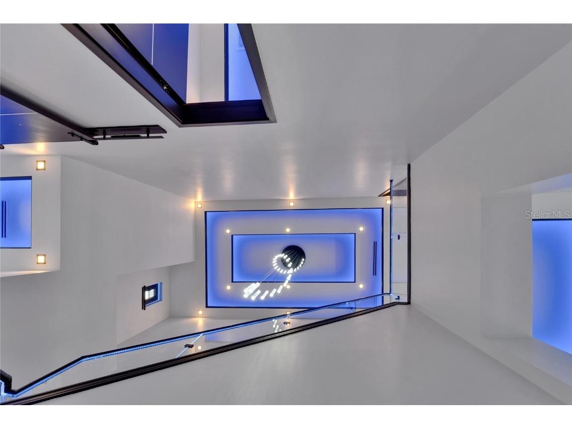 6530 Simone Shores Circle Apollo Beach FL 33572 - ST. CRUEX CANAL TB8390462 image40