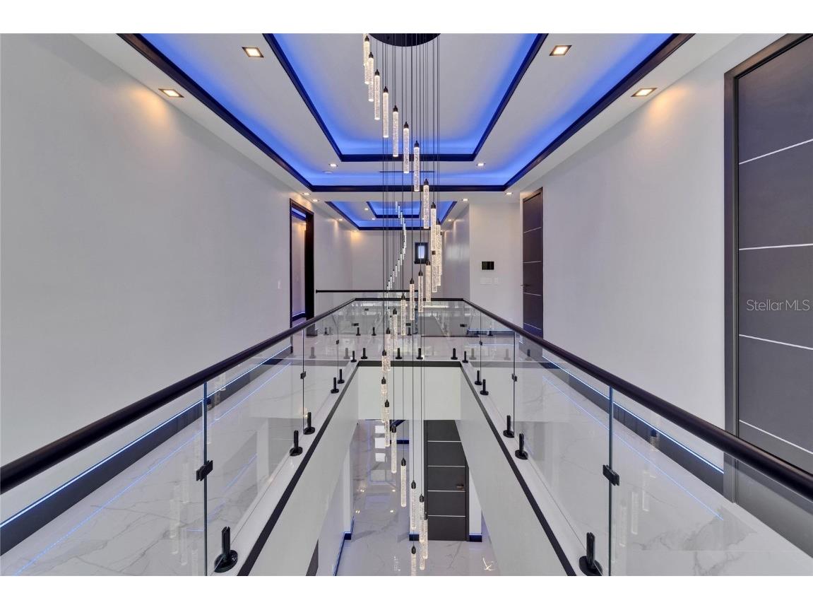 6530 Simone Shores Circle Apollo Beach FL 33572 - ST. CRUEX CANAL TB8390462 image45