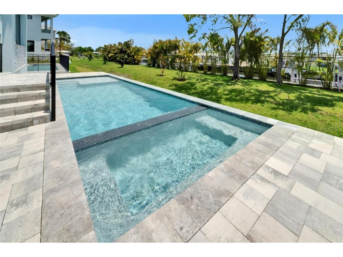 6530 Simone Shores Circle Apollo Beach FL 33572 - ST. CRUEX CANAL TB8390462 image81