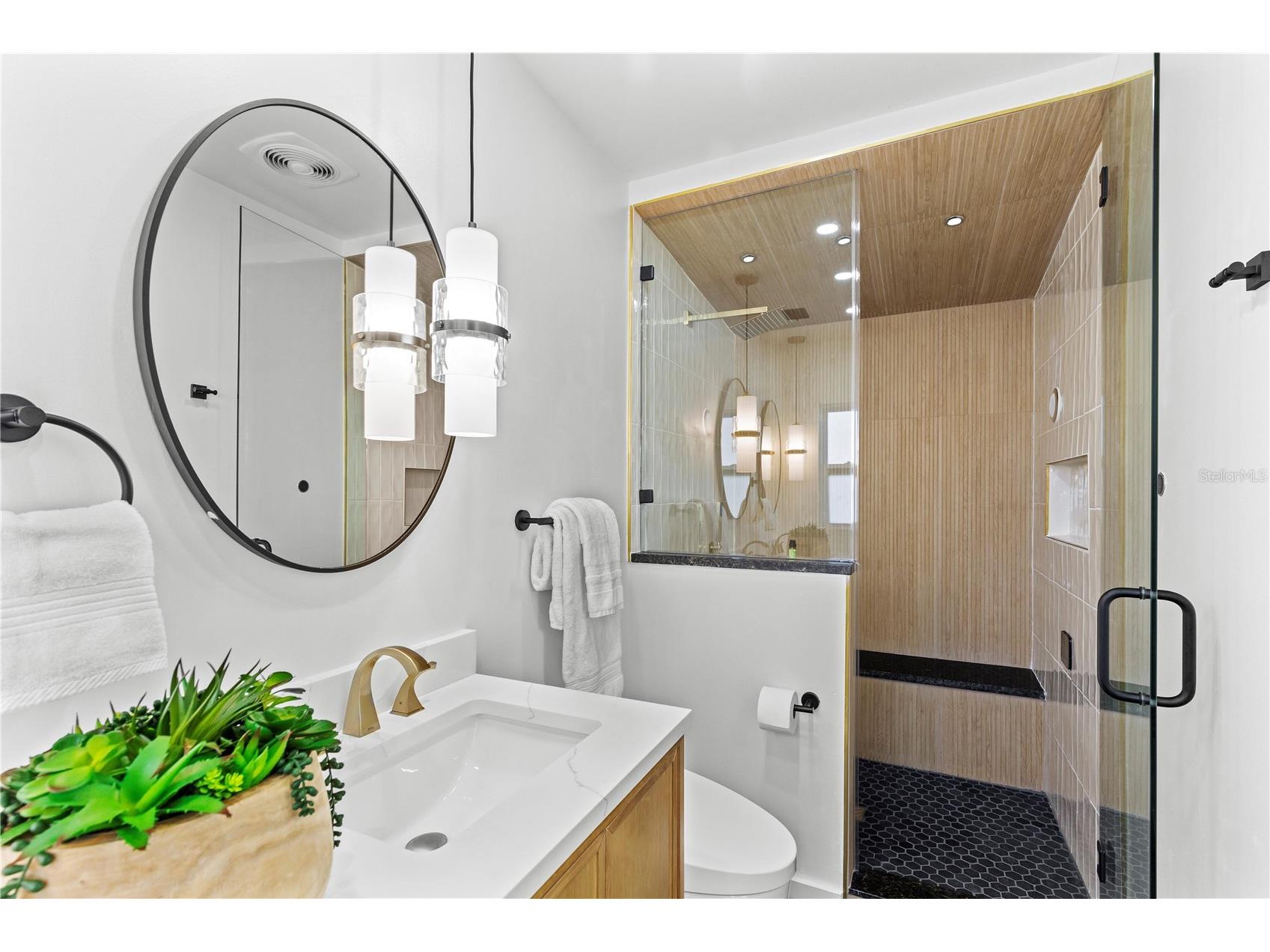 6531 2nd Avenue N Saint Petersburg FL 33710 TB8364003 image18