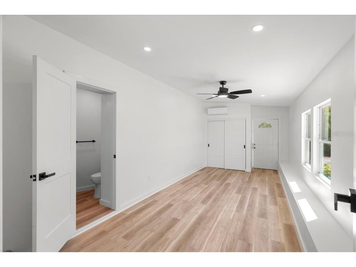 6531 2nd Avenue N Saint Petersburg FL 33710 TB8364003 image23