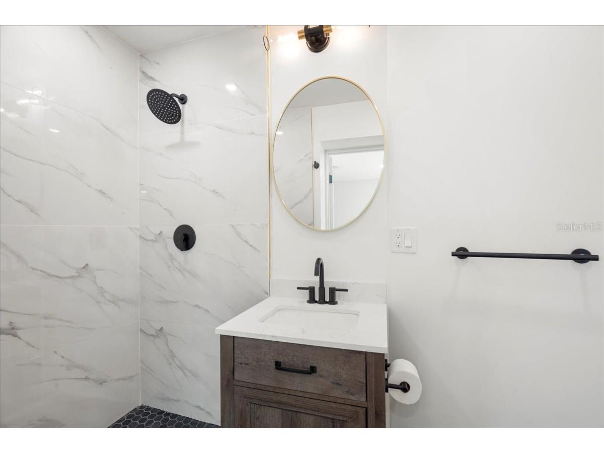 6531 2nd Avenue N Saint Petersburg FL 33710 TB8364003 image25