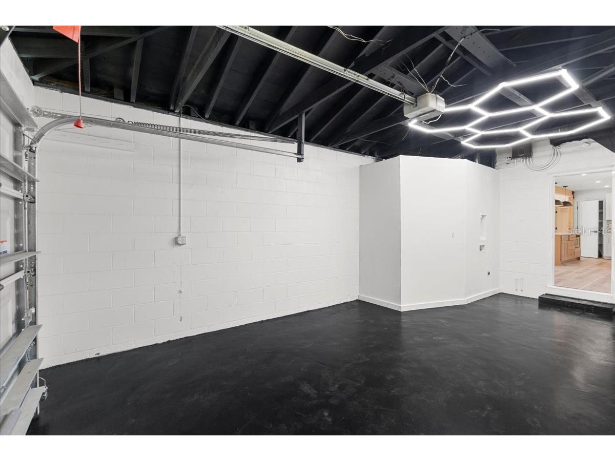 6531 2nd Avenue N Saint Petersburg FL 33710 TB8364003 image31