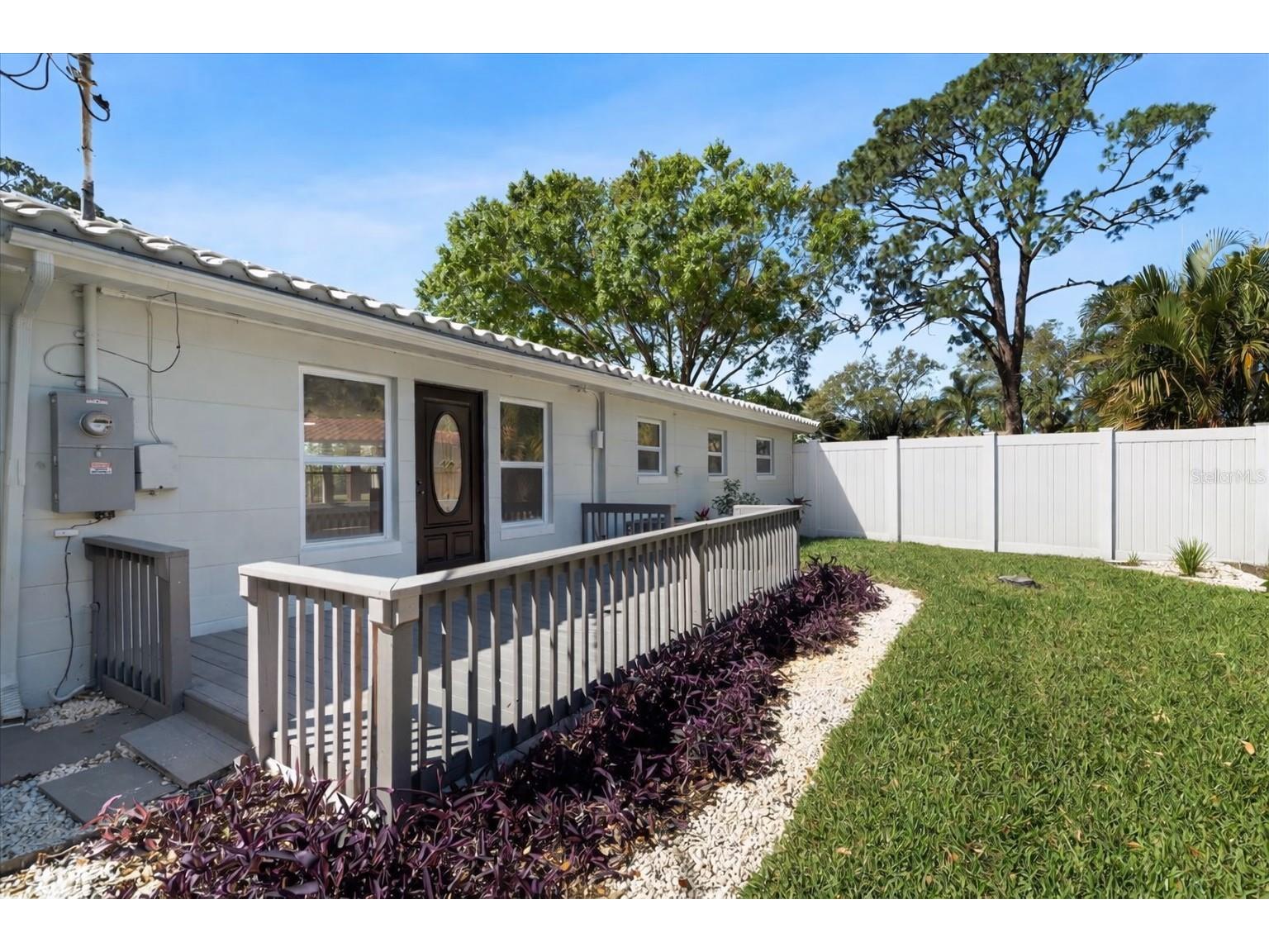 6531 2nd Avenue N Saint Petersburg FL 33710 TB8364003 image32