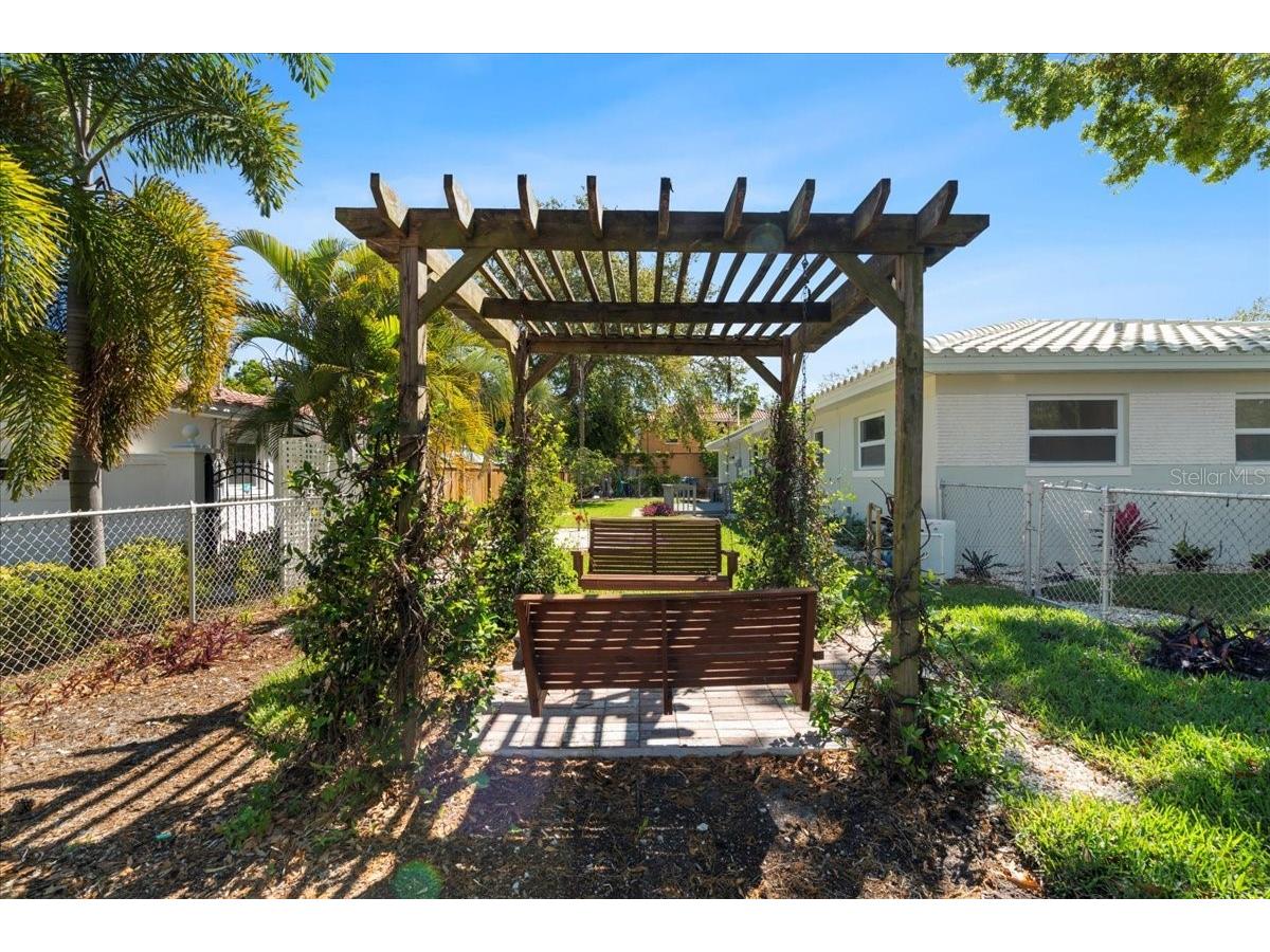 6531 2nd Avenue N Saint Petersburg FL 33710 TB8364003 image38