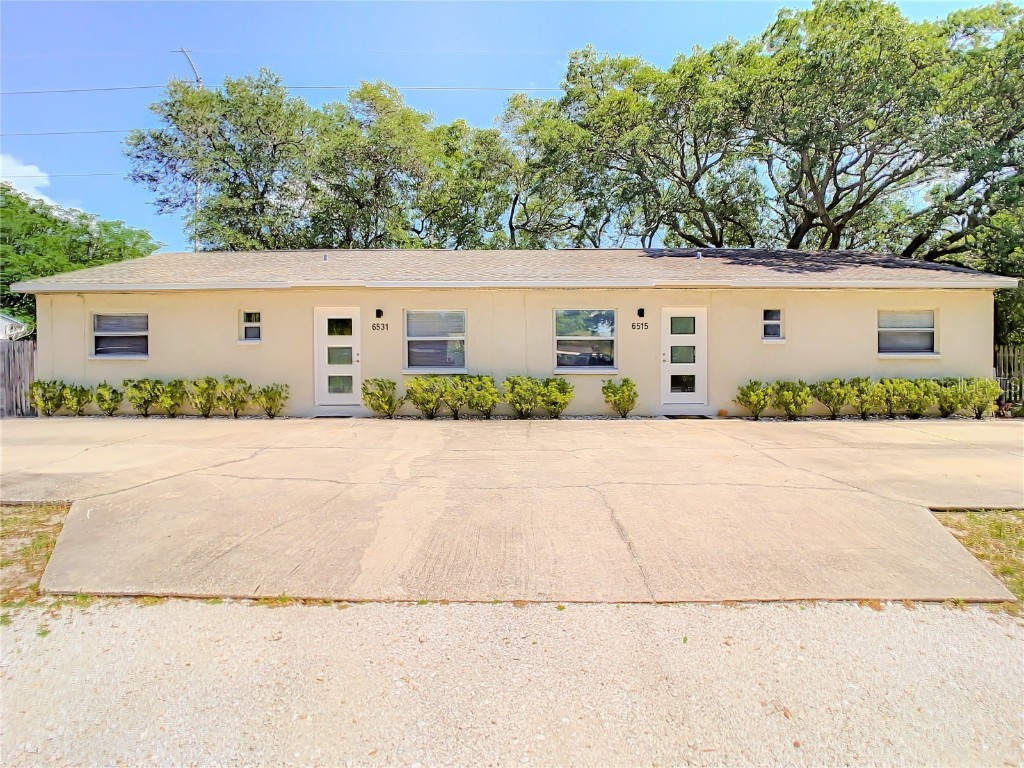 6531/6515 28th Street N Saint Petersburg FL 33702 A4530867 image1