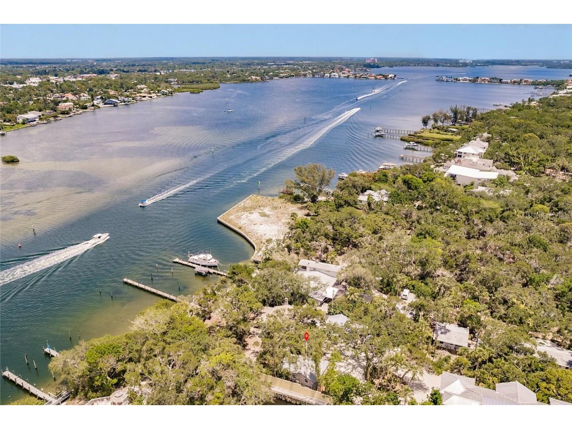 6531 Peacock Road Sarasota FL 34242 - LITTLE SARASOTA BAY A4573618 image1