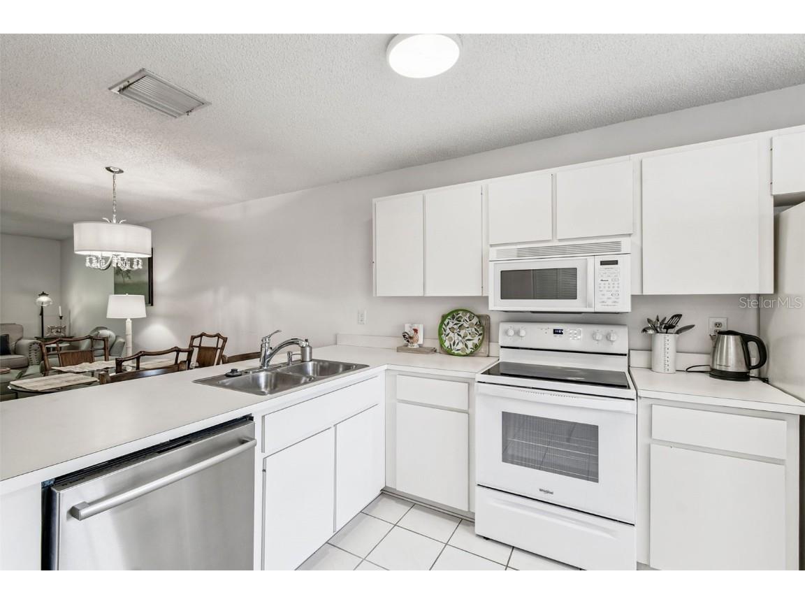 6531 Remus Drive New Port Richey FL 34653 W7881526 image14