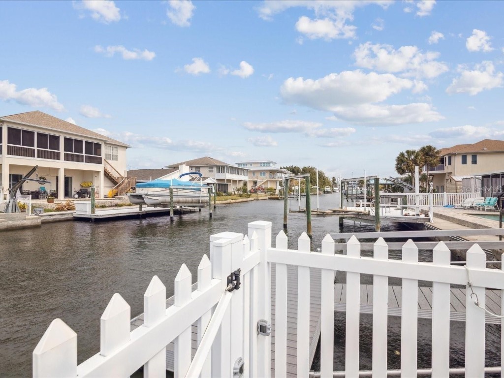 6531 Seaview Boulevard Hudson FL 34667 TB8396598 image28