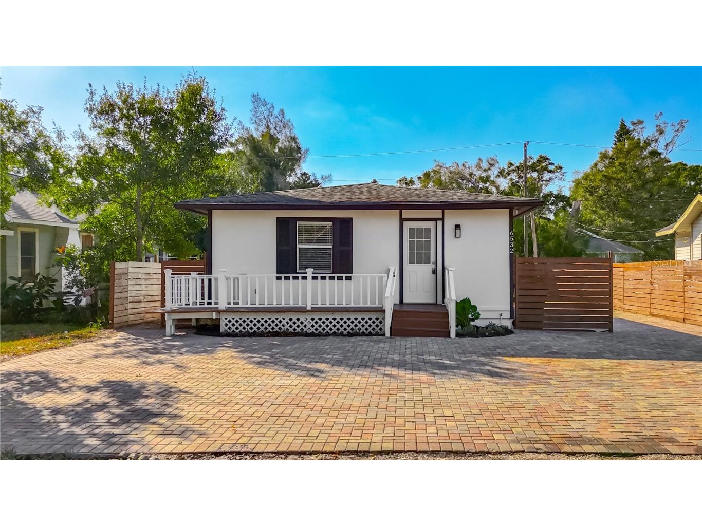 6532 30th Street N Saint Petersburg FL 33702 TB8444045 image1