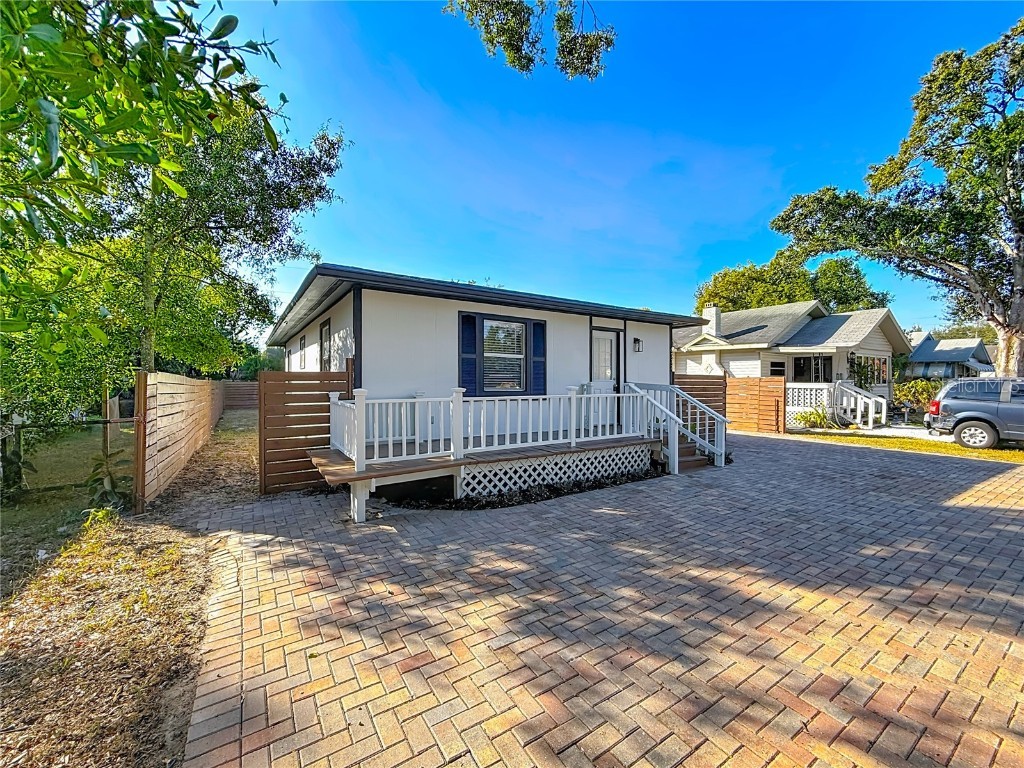 6532 30th Street N Saint Petersburg FL 33702 TB8444045 image2