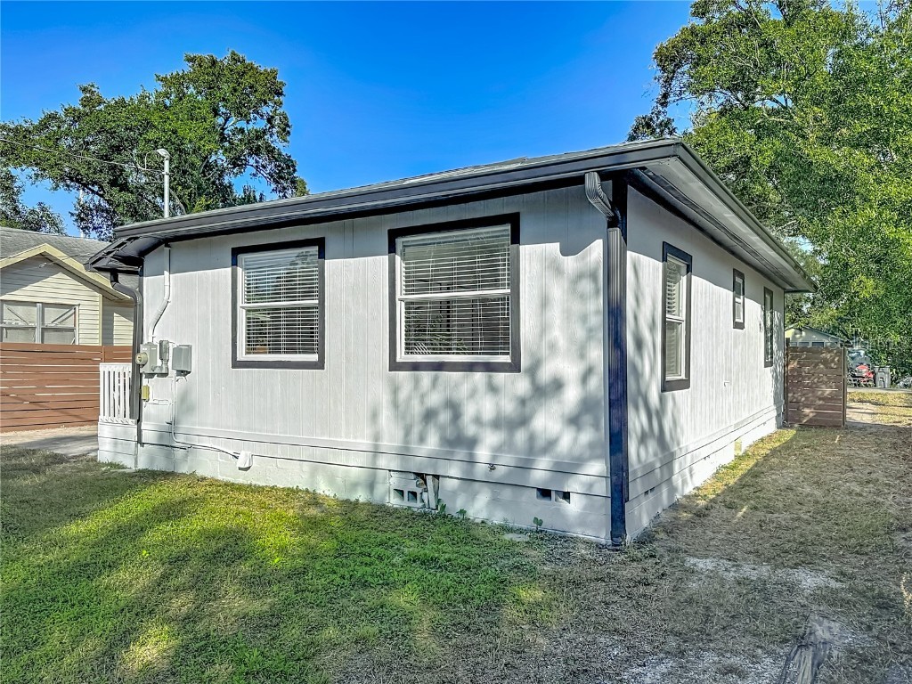 6532 30th Street N Saint Petersburg FL 33702 TB8444045 image41