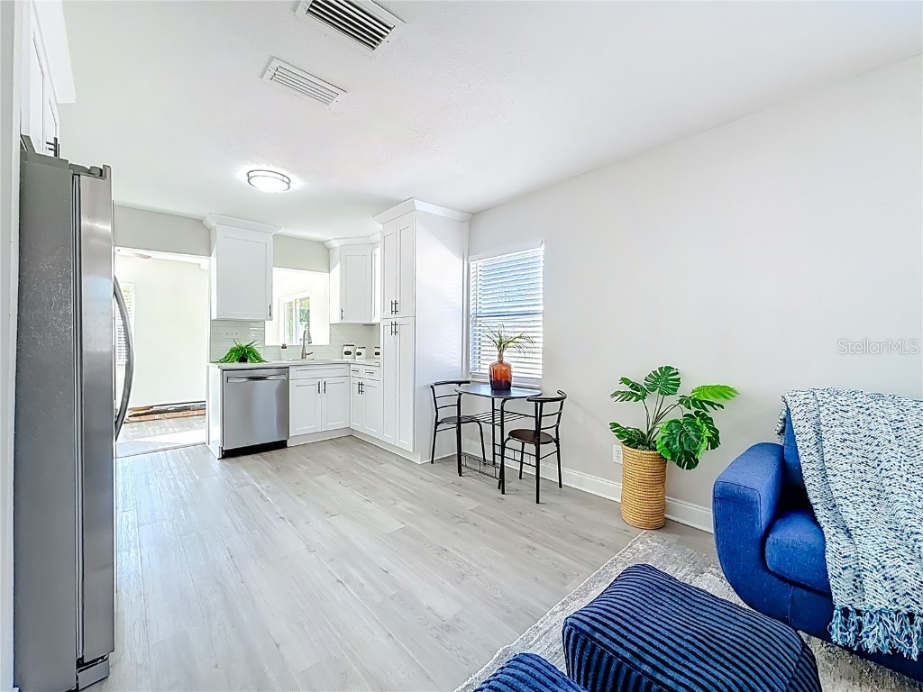 6532 30th Street N Saint Petersburg FL 33702 TB8444045 image9