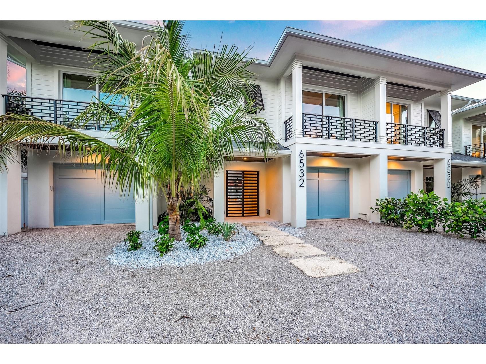 6532 Peacock Road Sarasota FL 34242 A4660324 image1