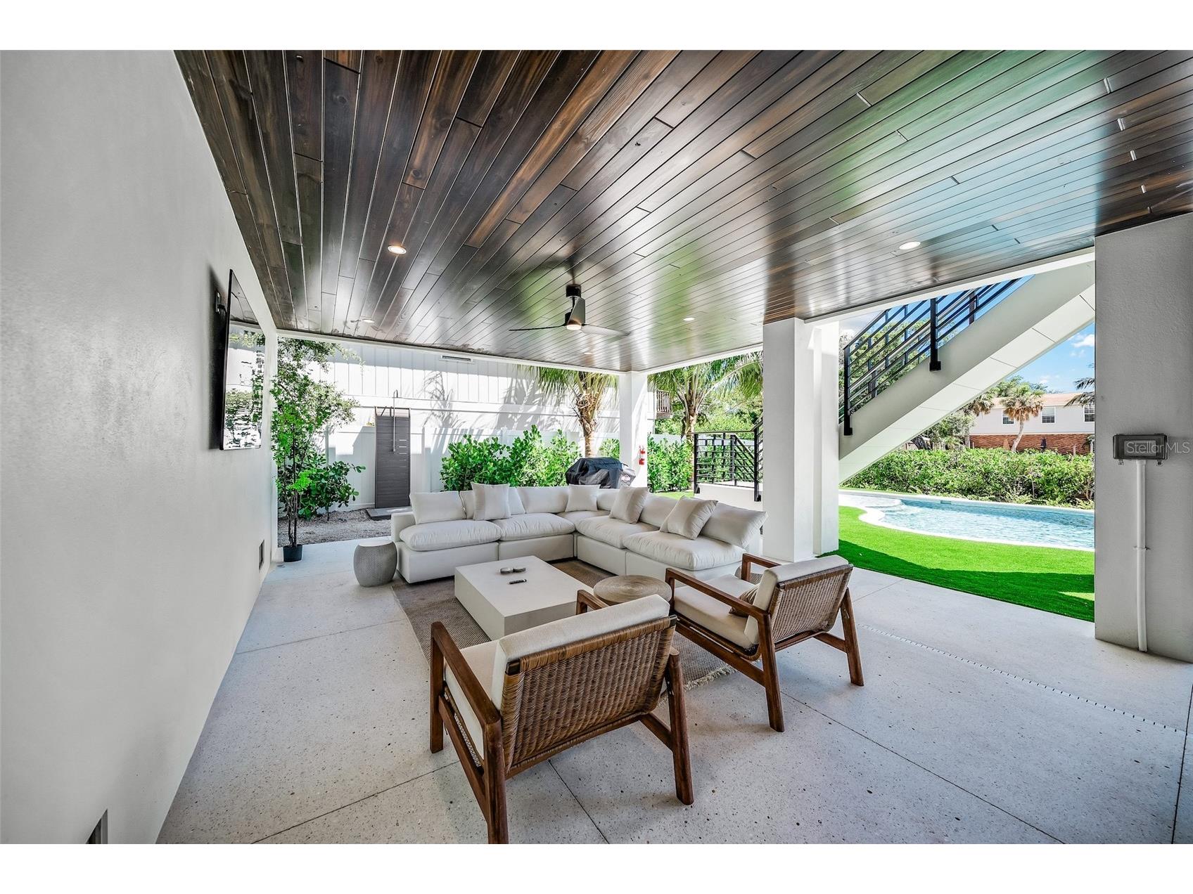 6532 Peacock Road Sarasota FL 34242 A4660324 image44