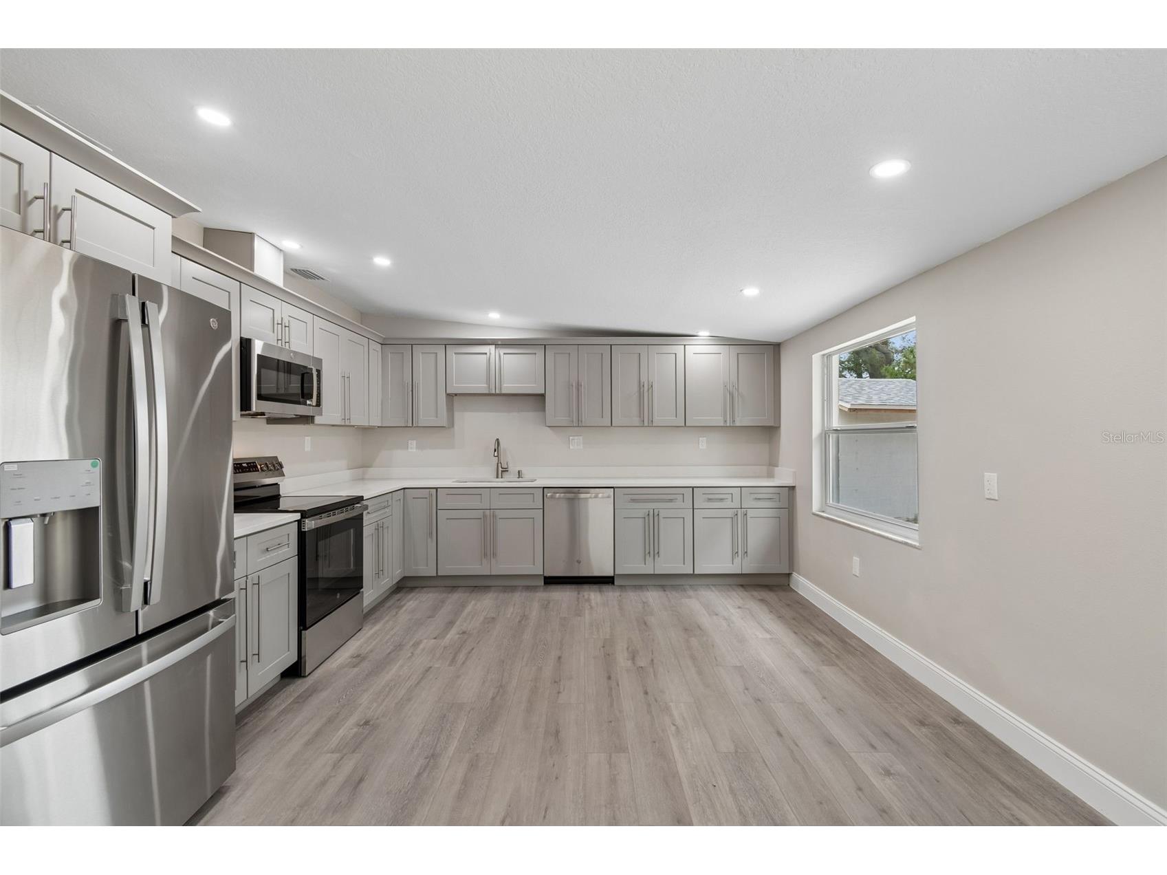 6532 S West Shore Circle Tampa FL 33616 TB8514270 image8