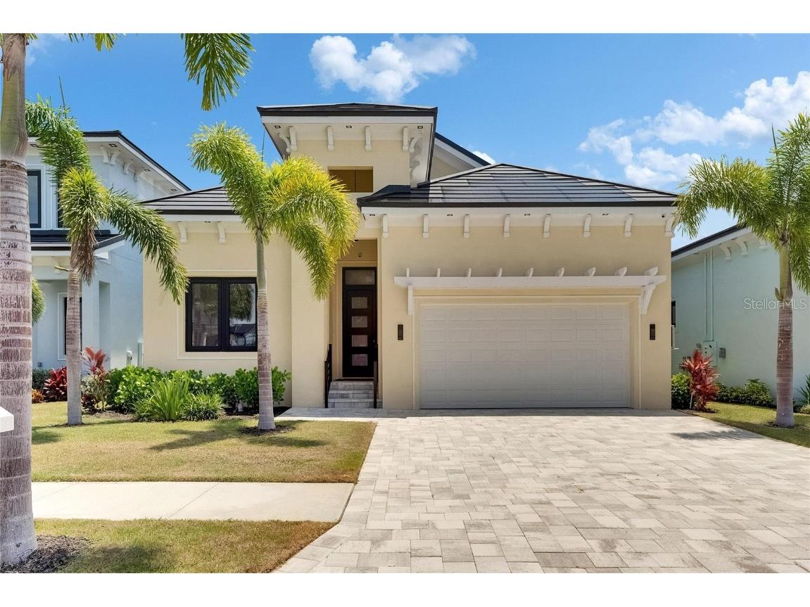 6532 Simone Shores Circle Apollo Beach FL 33572 - ST. CRUEX CANAL TB8390546 image1