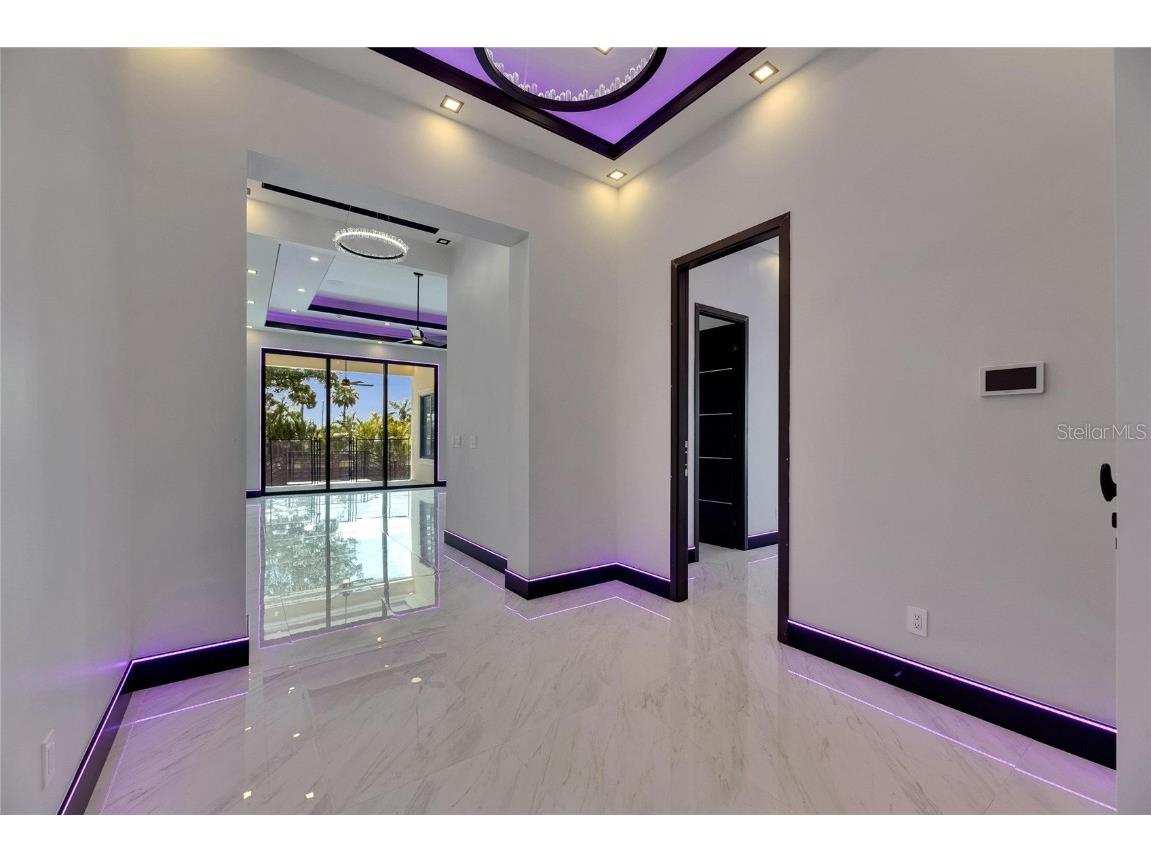 6532 Simone Shores Circle Apollo Beach FL 33572 - ST. CRUEX CANAL TB8390546 image16