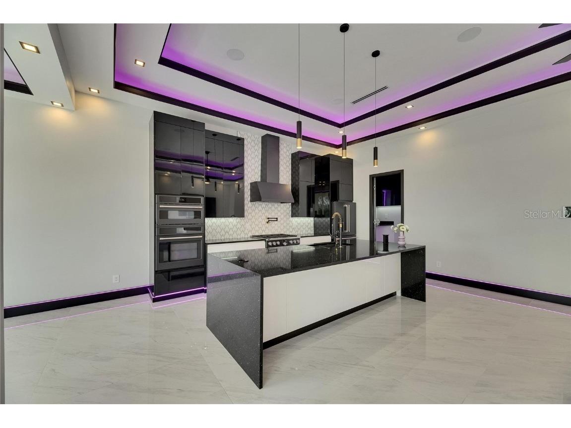 6532 Simone Shores Circle Apollo Beach FL 33572 - ST. CRUEX CANAL TB8390546 image35