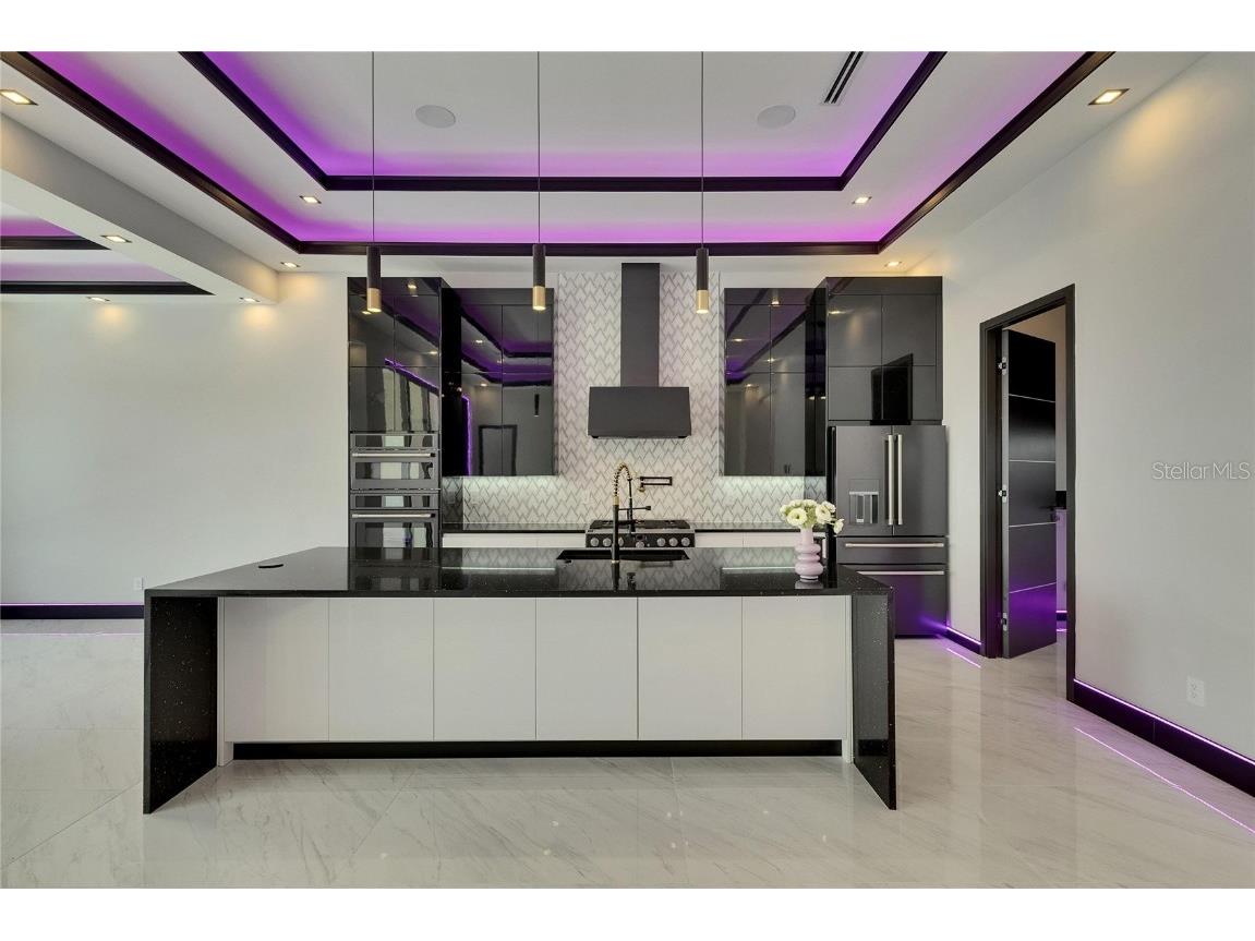 6532 Simone Shores Circle Apollo Beach FL 33572 - ST. CRUEX CANAL TB8390546 image36