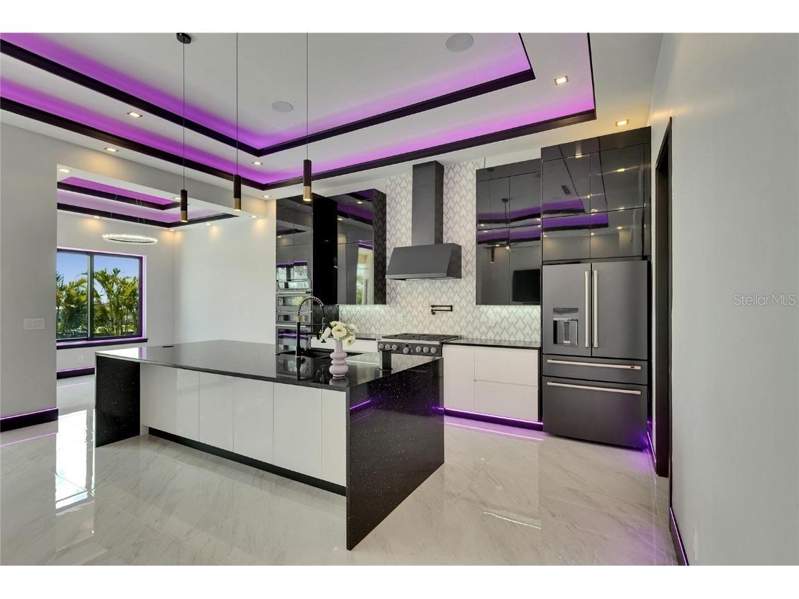 6532 Simone Shores Circle Apollo Beach FL 33572 - ST. CRUEX CANAL TB8390546 image37