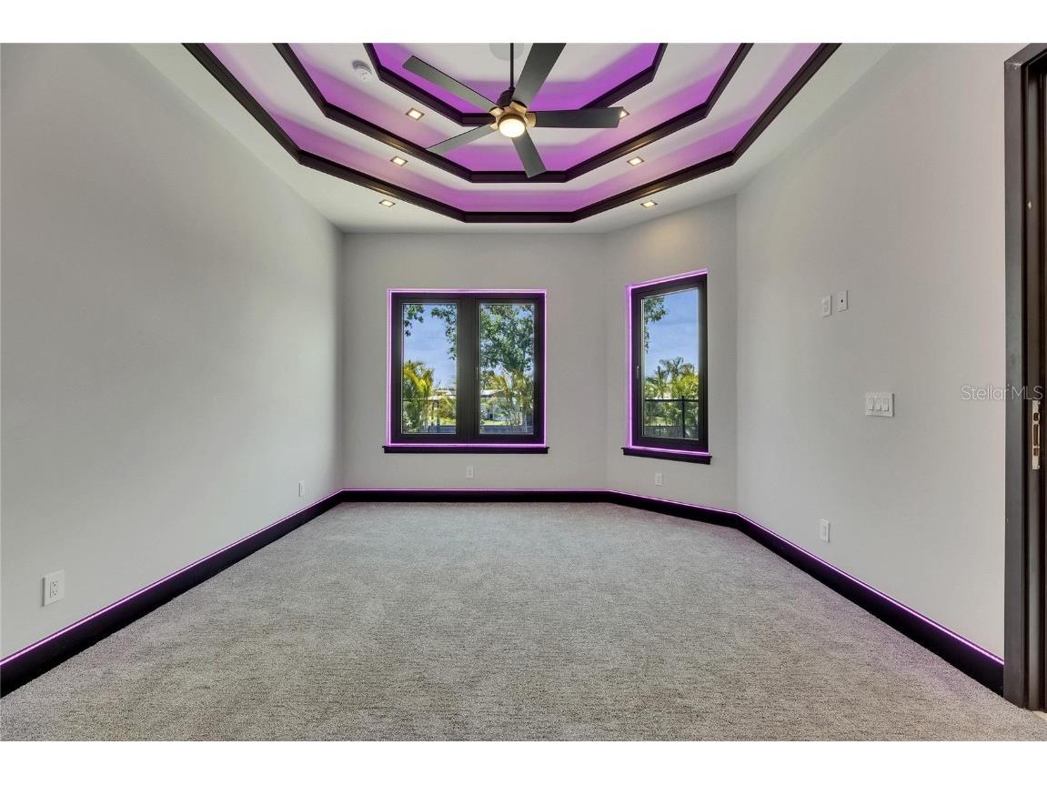 6532 Simone Shores Circle Apollo Beach FL 33572 - ST. CRUEX CANAL TB8390546 image48