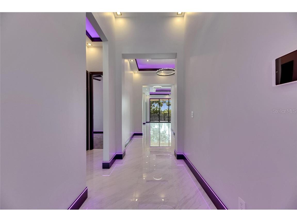 6532 Simone Shores Circle Apollo Beach FL 33572 - ST. CRUEX CANAL TB8390546 image6